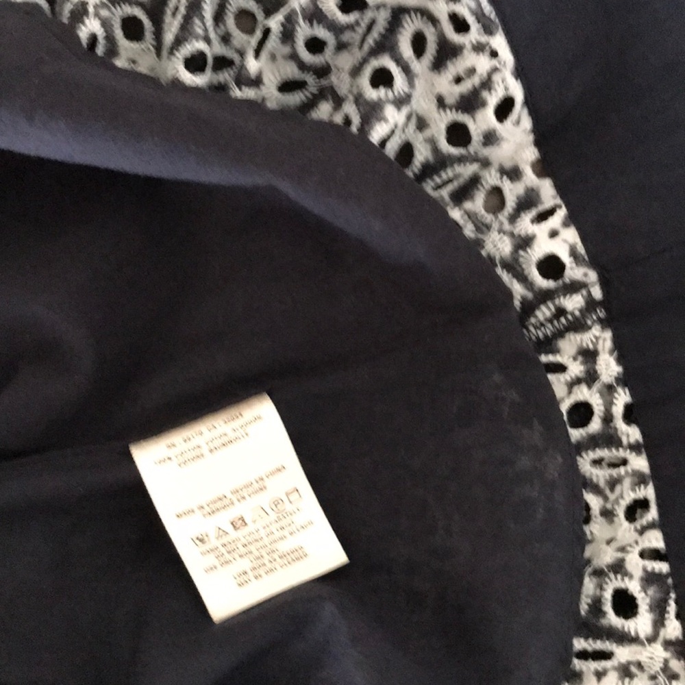 Dress - Picture 4 of 8